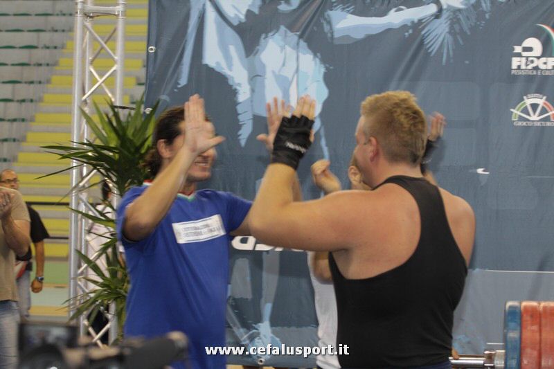 111008 pesi 263_tn.jpg